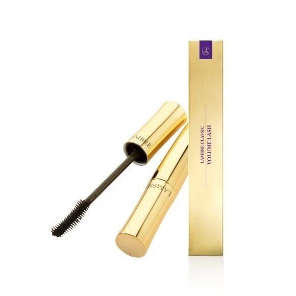 Lambre Long Lash Mascara Oto tusz, który ma nie tylko poprawić wygląd moich rzęs (czyt. Wydłużyć je i nieco podkręcić), ale i zadbać o nie dzięki woskowi pszczelemu. A dodatkowo ma eleganckie, złote opakowanie (chociaż strasznie odbijają się na nim odciski palców ;)) Szczoteczka: Silikonowa i bardzo elastyczna, co ułatwia dotarcie do każdej, nawet najkrótszej rzęsy Aplikacja: Dość łatwa, choć trzeba się spieszyć, ponieważ tusz wyjątkowo szybko schnie i twardnieje Efekt: Niezły, choć według mnie potrzeba co najmniej trzech warstw, żeby rzęsy wyglądały tak, jak należy Trwałość: Z tym nie jest najlepiej. Ogólny efekt utrzymał się do wieczora, ale w czasie dnia parę razy strzepywałam spod oka małe grudki tuszu. Stosunek jakości do ceny: 7/10 (33 pln) Lambre Long Lash Mascara Oto tusz, który ma nie tylko poprawić wygląd moich rzęs (czyt. Wydłużyć je i nieco podkręcić), ale i zadbać o nie dzięki woskowi pszczelemu. A dodatkowo ma eleganckie, złote opakowanie (chociaż strasznie odbijają się na nim odciski palców ;)) Szczoteczka: Silikonowa i bardzo elastyczna, co ułatwia dotarcie do każdej, nawet najkrótszej rzęsy Aplikacja: Dość łatwa, choć trzeba się spieszyć, ponieważ tusz wyjątkowo szybko schnie i twardnieje Efekt: Niezły, choć według mnie potrzeba co najmniej trzech warstw, żeby rzęsy wyglądały tak, jak należy Trwałość: Z tym nie jest najlepiej. Ogólny efekt utrzymał się do wieczora, ale w czasie dnia parę razy strzepywałam spod oka małe grudki tuszu. Stosunek jakości do ceny: 7/10 (33 pln)