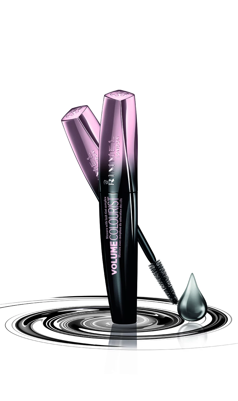 Rimmel Volume Coloris Niestety, bardzo słabo. Tusz ma całą listę irytujących wad – skleja rzęsy, długo schnie i wymaga wielokrotnej aplikacji. Dopiero po nałożeniu 2-3 warstw daje się zauważyć efekt jego działania, chociaż nawet wtedy nie jest on oszałamiający. W opisie produktu można znaleźć informację, że efekt jego działania utrzymuje się do 2 tygodni. Cóż, kosmetyk rzeczywiście trudno się zmywa, ale o takiej trwałości nie ma mowy. Szczoteczka: Zwężająca się ku dołowi, z gęstym, krótkim włosiem. Aplikacja: Kosmetyk wymaga wielokrotnej aplikacji, dopiero po nałożeniu kilku warstw widoczny jest efekt. Dodatkowo trzeba nakładać go bardzo ostrożnie – wolno wysycha, a przez to rzęsy „odbijają” sią na skórze Efekt: Rzęsy są bardziej widoczne, ale niezbyt pogrubione. Trwałość: Tusz nie kruszy się, nie rozmazuje, przez cały dzień utrzymuje się na rzęsach. Stosunek jakości do ceny: 6/10 (22 pln) Rimmel Volume Coloris Niestety, bardzo słabo. Tusz ma całą listę irytujących wad – skleja rzęsy, długo schnie i wymaga wielokrotnej aplikacji. Dopiero po nałożeniu 2-3 warstw daje się zauważyć efekt jego działania, chociaż nawet wtedy nie jest on oszałamiający. W opisie produktu można znaleźć informację, że efekt jego działania utrzymuje się do 2 tygodni. Cóż, kosmetyk rzeczywiście trudno się zmywa, ale o takiej trwałości nie ma mowy. Szczoteczka: Zwężająca się ku dołowi, z gęstym, krótkim włosiem. Aplikacja: Kosmetyk wymaga wielokrotnej aplikacji, dopiero po nałożeniu kilku warstw widoczny jest efekt. Dodatkowo trzeba nakładać go bardzo ostrożnie – wolno wysycha, a przez to rzęsy „odbijają” sią na skórze Efekt: Rzęsy są bardziej widoczne, ale niezbyt pogrubione. Trwałość: Tusz nie kruszy się, nie rozmazuje, przez cały dzień utrzymuje się na rzęsach. Stosunek jakości do ceny: 6/10 (22 pln)