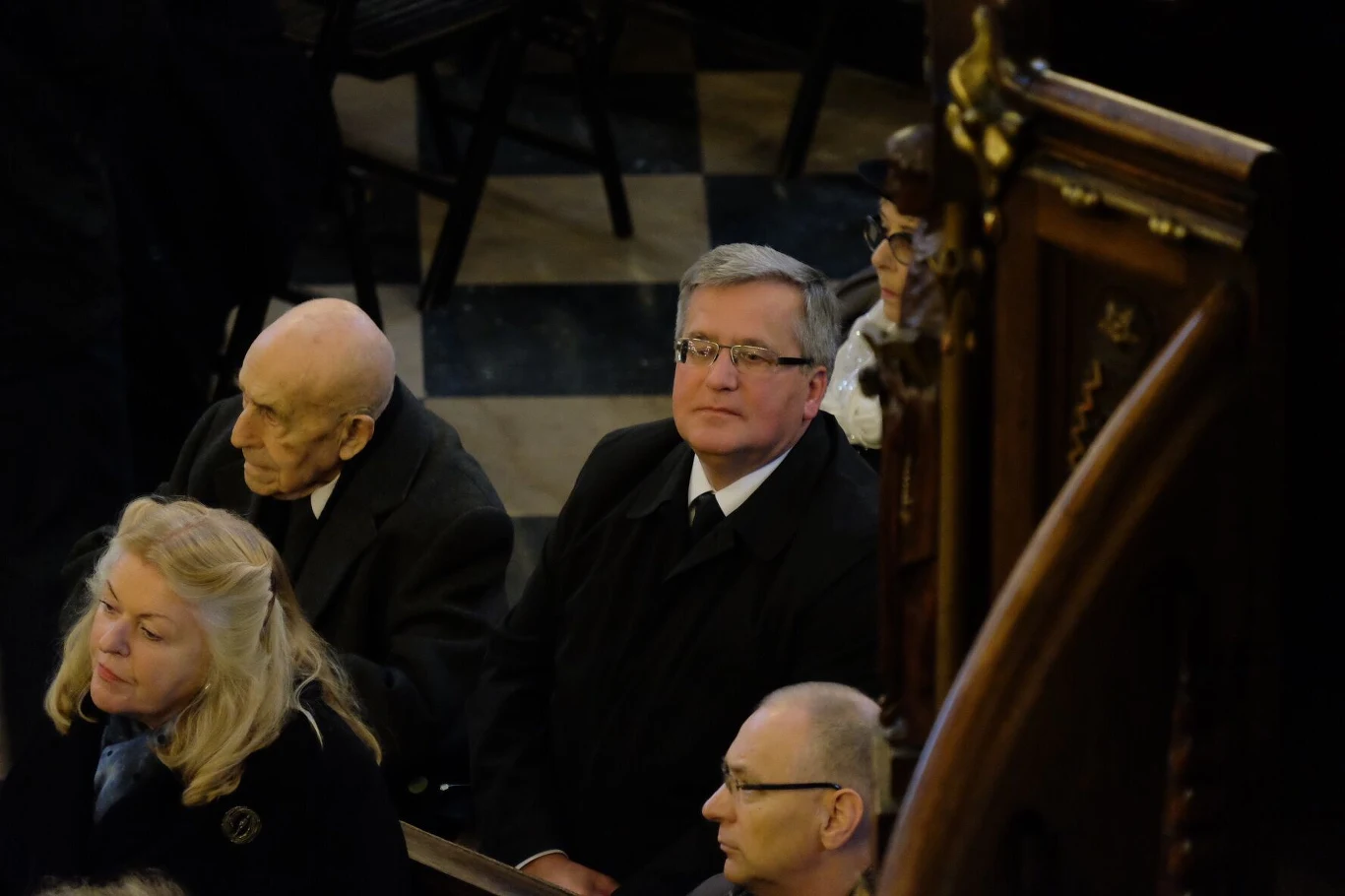 W pożegnaniu Andrzeja Wajdy wziął również udział prezydent Komorowski.