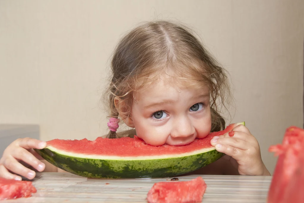 Dziecięca dieta bezmięsna ma zarówno swoich zwolenników, jak i przeciwników 