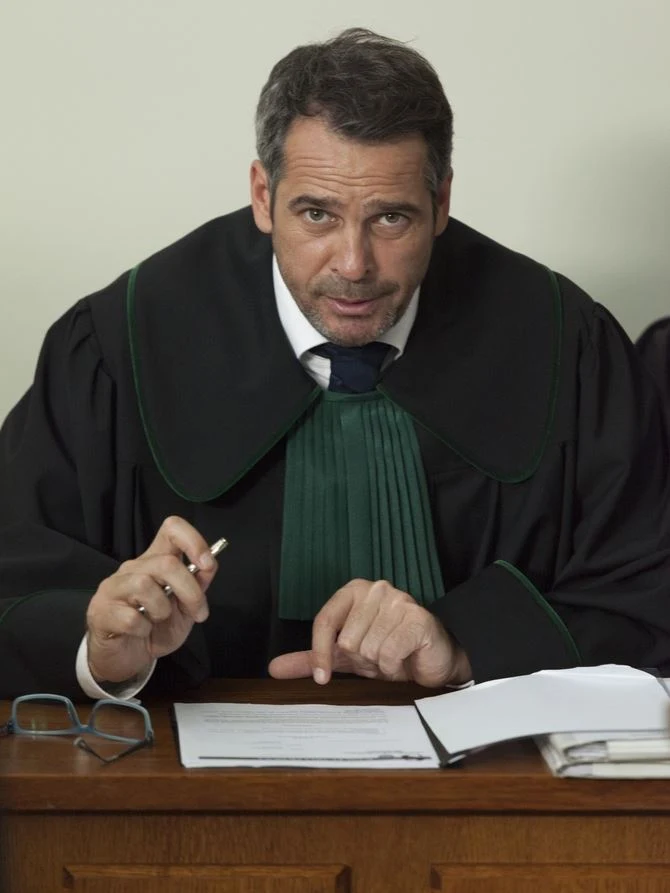 Paweł Deląg w serialu "Przyjaciółki" Paweł Deląg w serialu "Przyjaciółki"