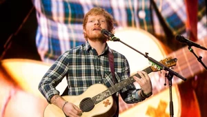 Ed Sheeran zaśpiewał utwór "Oxygen"