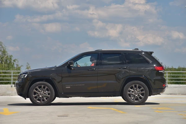 Jeep Grand Cherokee 3.0 CRD 75th Anniversary