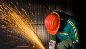 Najbardziej poszukiwanym w Polsce pracownikiem jest robotnik - wynika z badania biura pośrednictwa pracy 