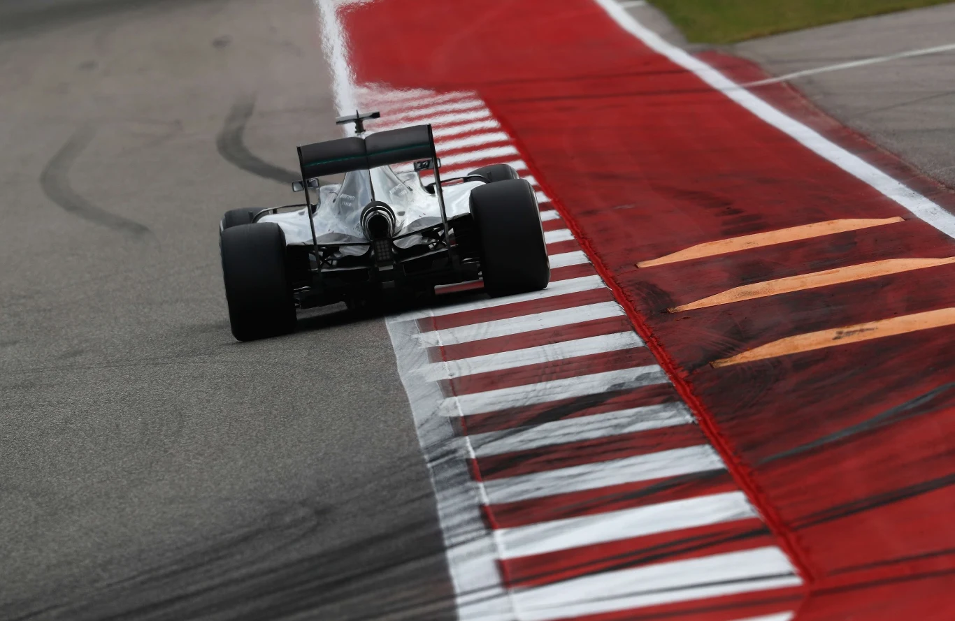 Wśród faworytów są kierowcy Mercedesa Wśród faworytów są kierowcy Mercedesa