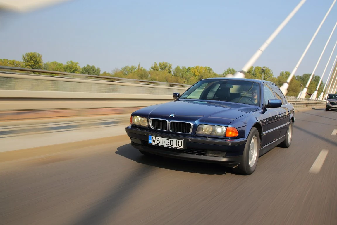 BMW serii 7 E38 (1994-2001)