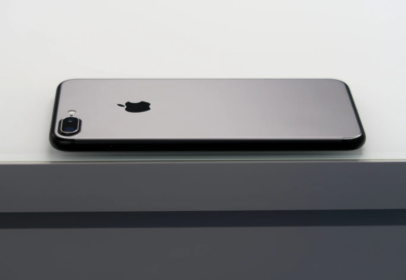 iPhone 7 Plus iPhone 7 Plus