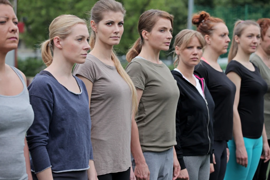 Kadr z filmu "Pitbull. Niebezpieczne kobiety" Kadr z filmu "Pitbull. Niebezpieczne kobiety"