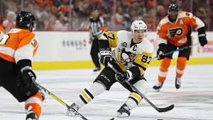 Sidney Crosby strzelił dwa gole w meczu z Philadelphia Flyers
