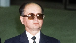 Generał Wojciech Jaruzelski skupił pełnię władzy