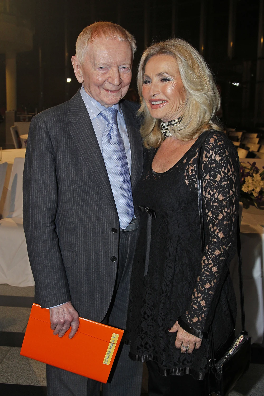 Adam Słodowy i Bogumiła Wander - gwiazdy telewizji lat 70. i 80. XX wieku