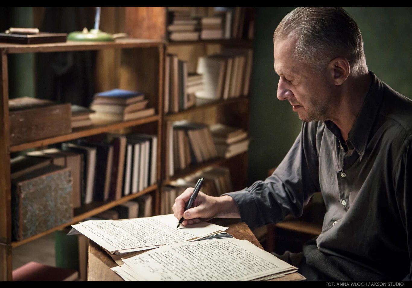 Bogusław Linda w filmie "Powidoki", fot. Anna Włoch Bogusław Linda w filmie "Powidoki", fot. Anna Włoch