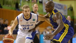 Koszykarz Rosy Radom Michał Sokołowski (L)