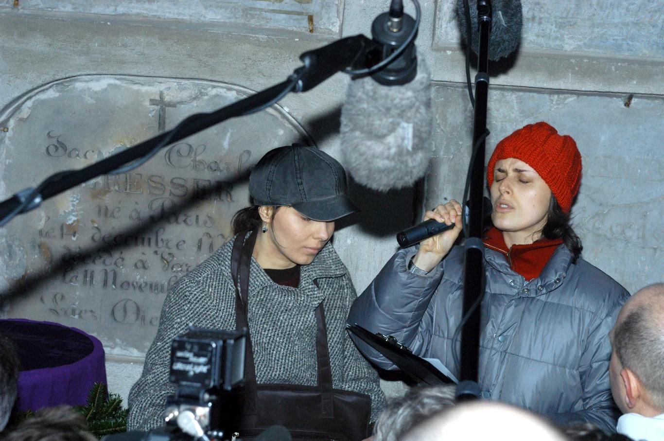 Córki Niemena na pogrzebie ojca