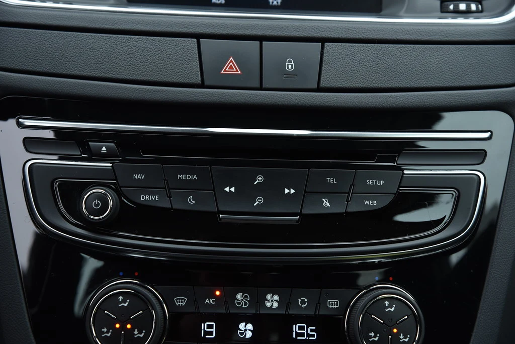 Peugeot 508 1.6 e-THP Active 