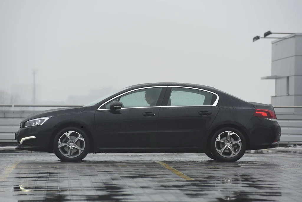 Peugeot 508 1.6 e-THP Active 