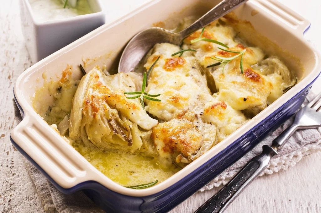 Cykorię poleca się m.in. osobom na diecie i osobom chorym na dnę moczanową