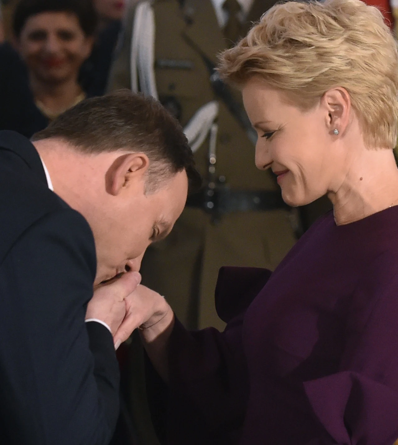 Małgorzata Kożuchowska została odznaczona przez prezydenta Dudę Małgorzata Kożuchowska została odznaczona przez prezydenta Dudę