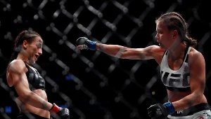 Joanna Jędrzejczyk (z lewej) i Karolina Kowalkiewicz