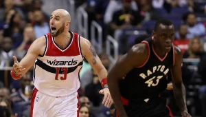 Marcin Gortat (z lewej)
