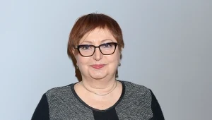 Dzisiaj jeżeli nie jest się na Facebooku, to podobno się nie żyje - mówi Krystyna Tkacz