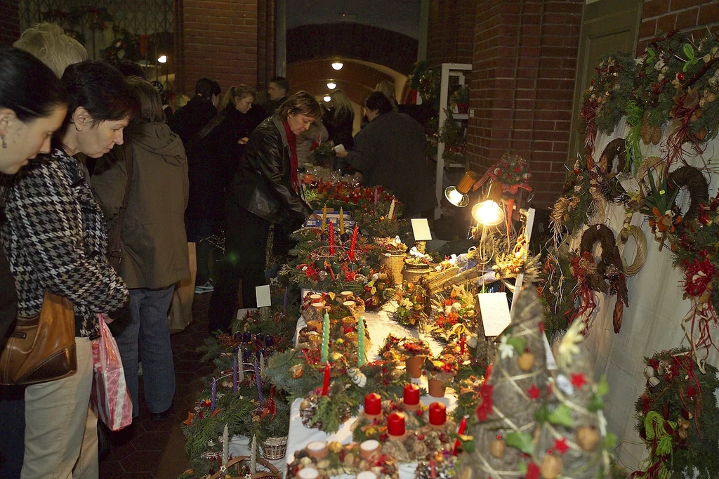 Hradec Kralove. Jarmark świateczny w Muzeum Czech Wschodnich