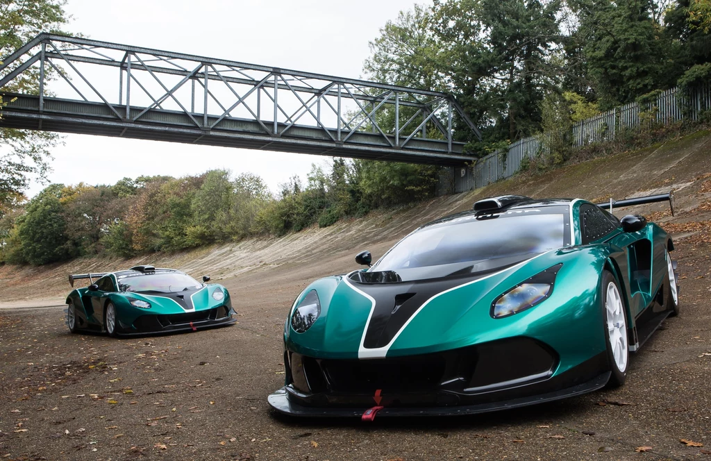 Arrinera Hussarya GT