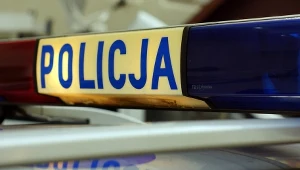 Policja ustala tożsamość mężczyzny (zdjęcie ilustracyjne)
