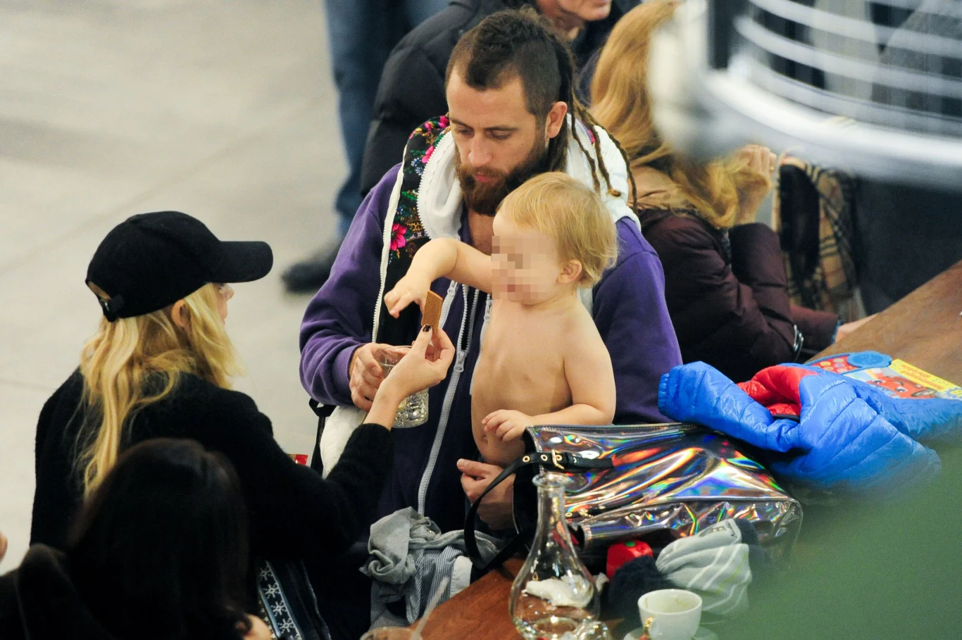 Maria Sadowska z rodziną na zakupach