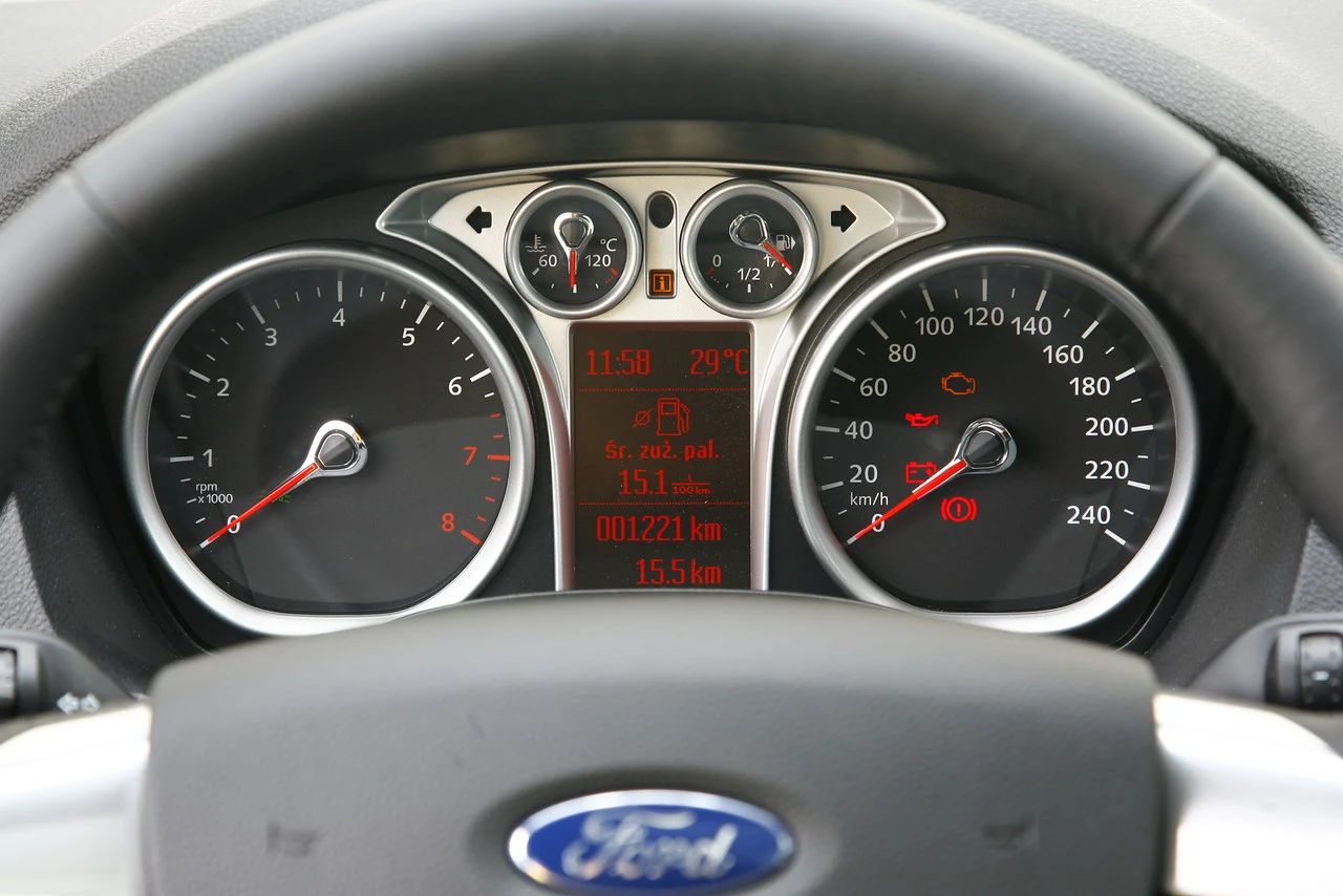 Ford Kuga I (2008-2012) Ford Kuga I (2008-2012)