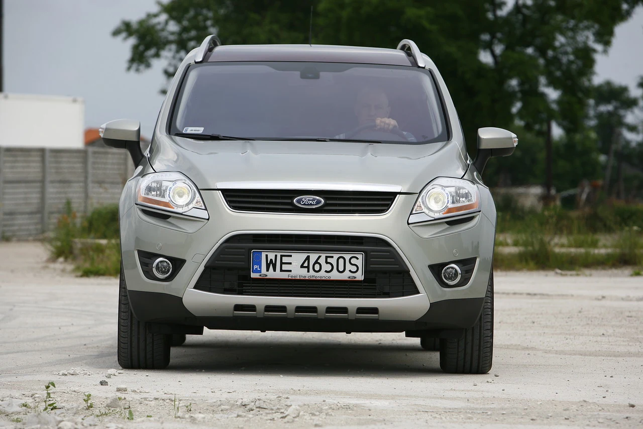 Ford Kuga I (2008-2012) Ford Kuga I (2008-2012)