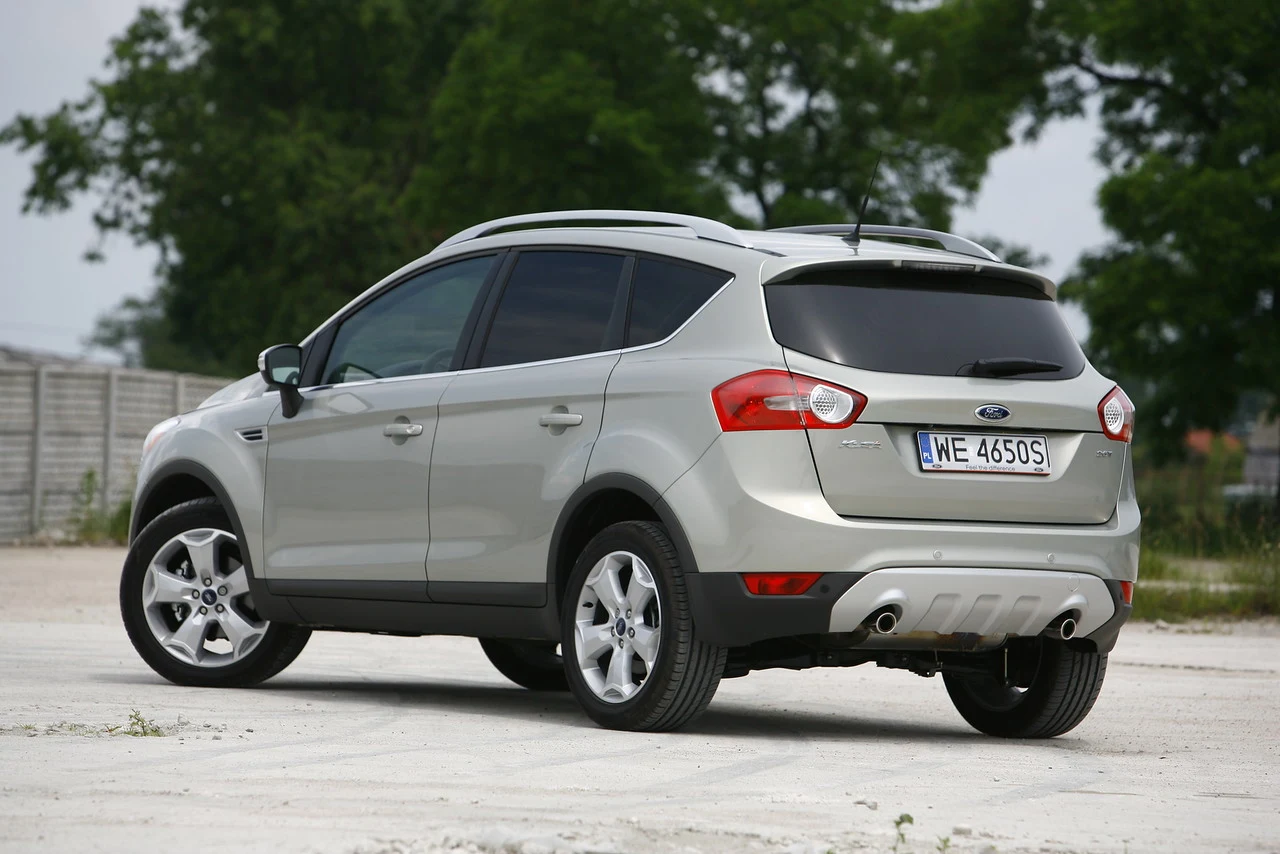 Ford Kuga I (2008-2012) Ford Kuga I (2008-2012)