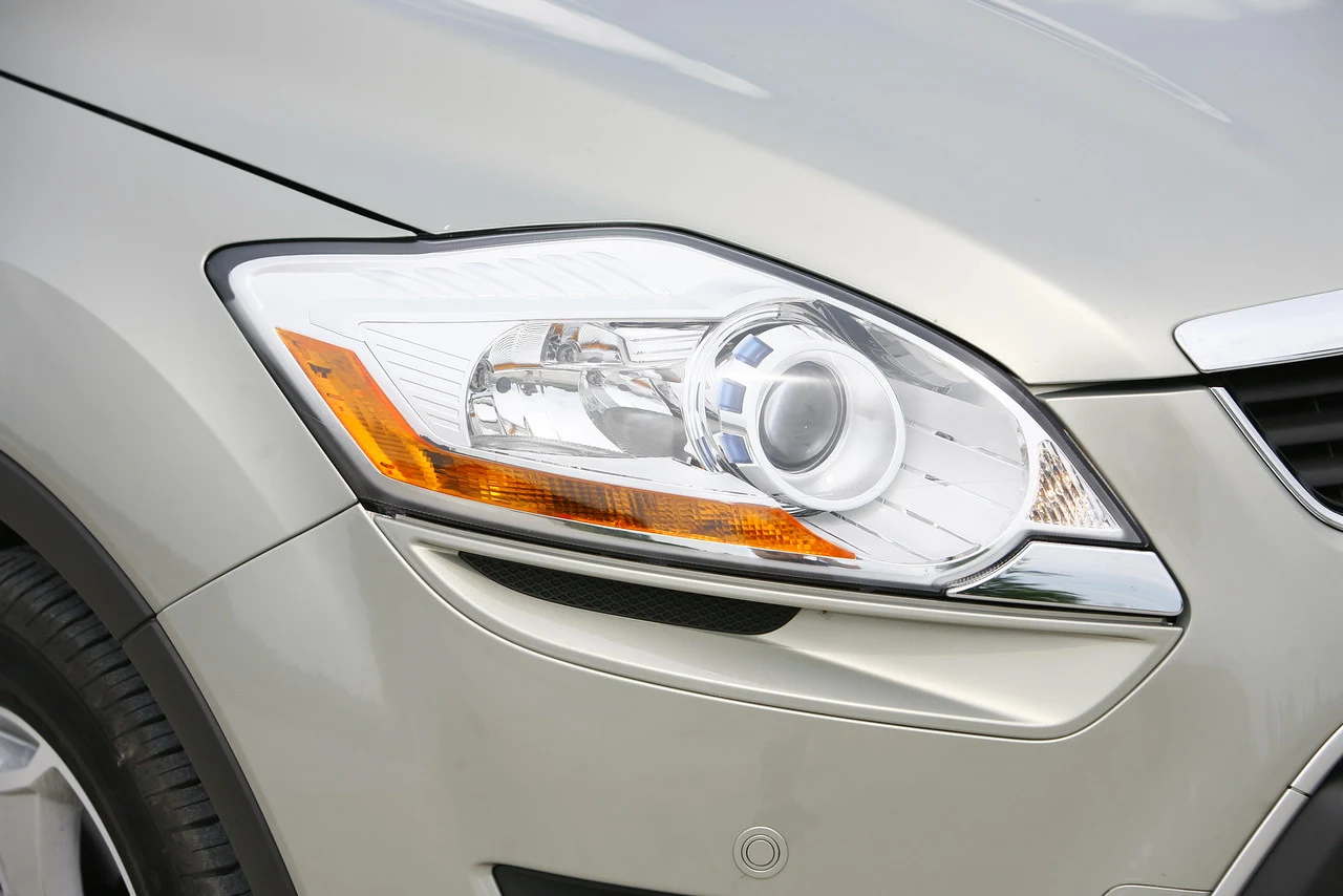 Ford Kuga I (2008-2012) Ford Kuga I (2008-2012)