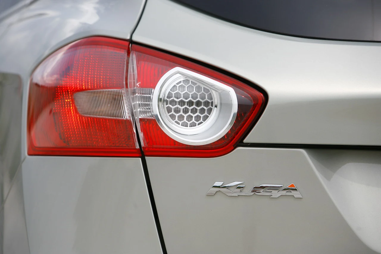 Ford Kuga I (2008-2012) Ford Kuga I (2008-2012)
