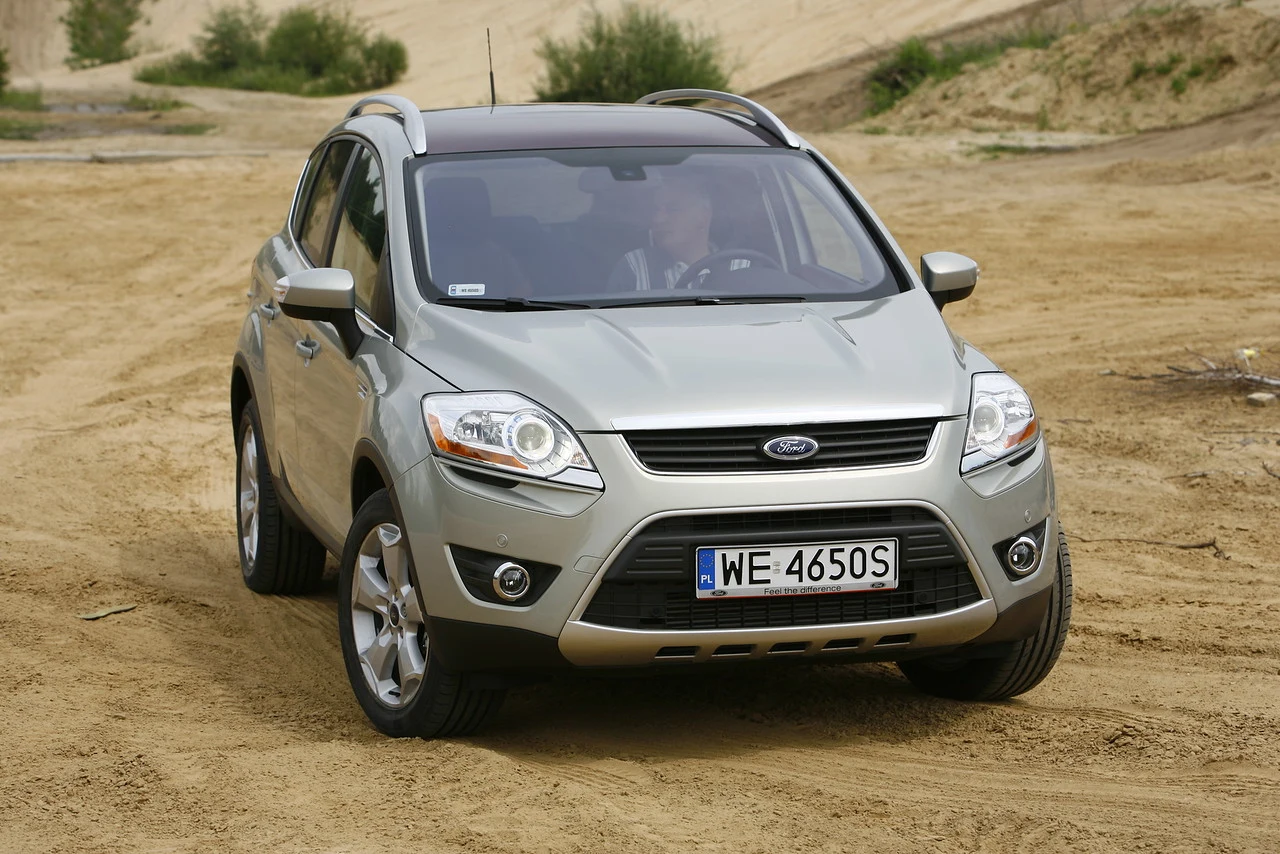 Ford Kuga I (2008-2012) Ford Kuga I (2008-2012)