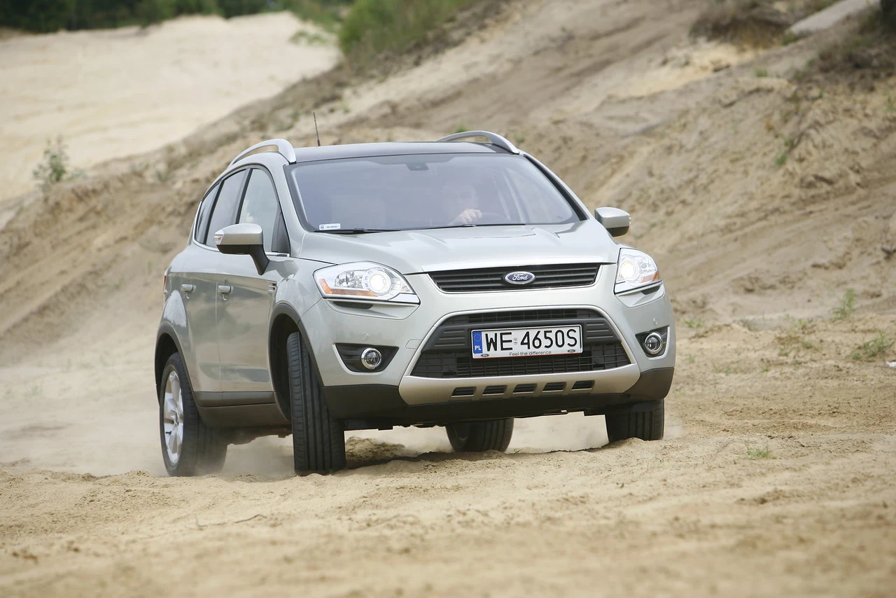 Ford Kuga I (2008-2012) Ford Kuga I (2008-2012)