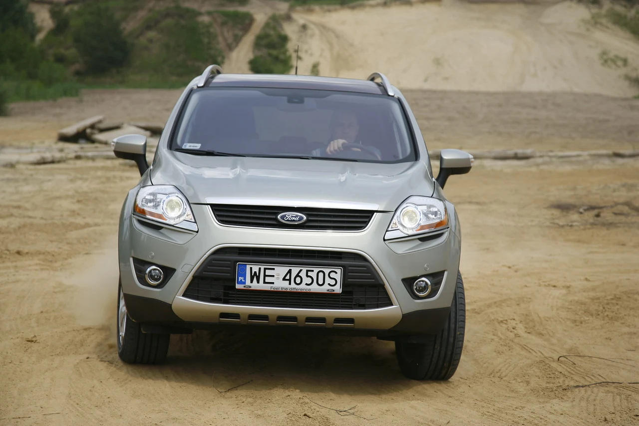 Ford Kuga I (2008-2012) Ford Kuga I (2008-2012)
