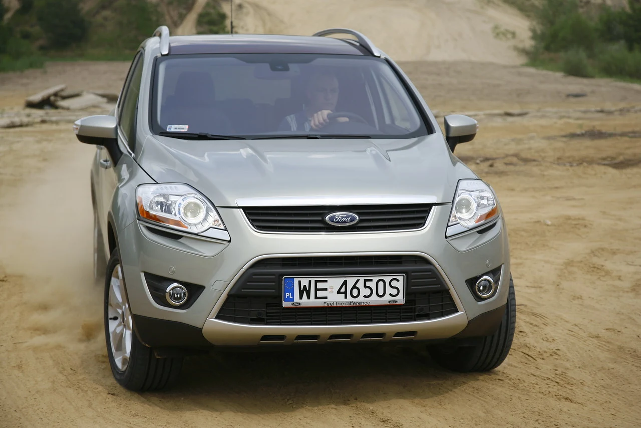 Ford Kuga I (2008-2012) Ford Kuga I (2008-2012)