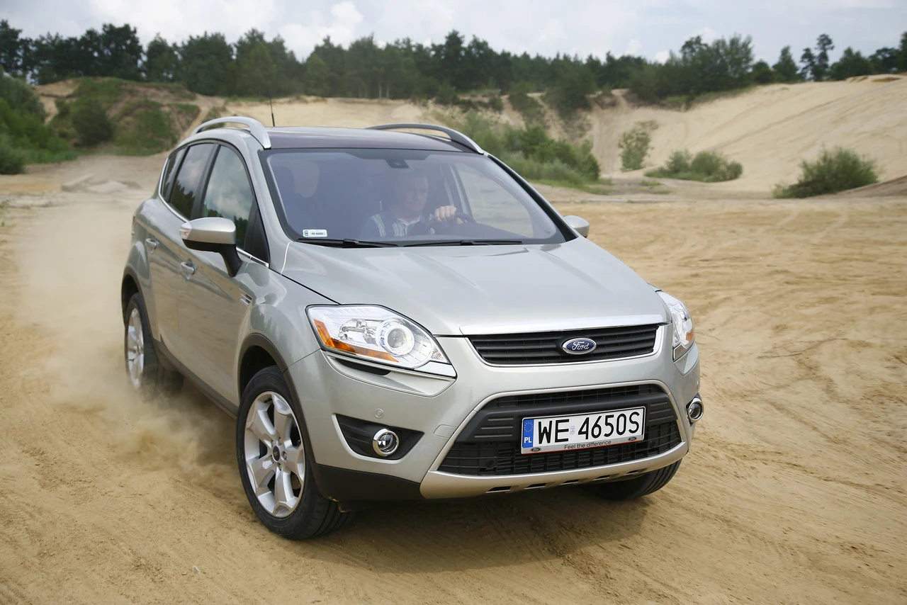 Ford Kuga I (2008-2012) Ford Kuga I (2008-2012)