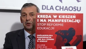 Prezes Związku Nauczycielstwa Polskiego Sławomir Broniarz podczas konferencji prasowej koalicji "Nie dla chaosu w szkole"