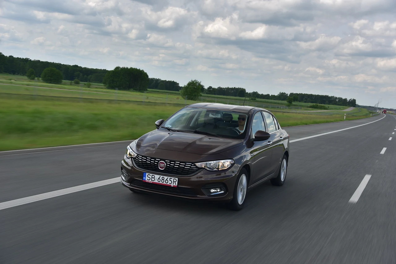 Fiat Tipo 1.6 E-Torq Lounge