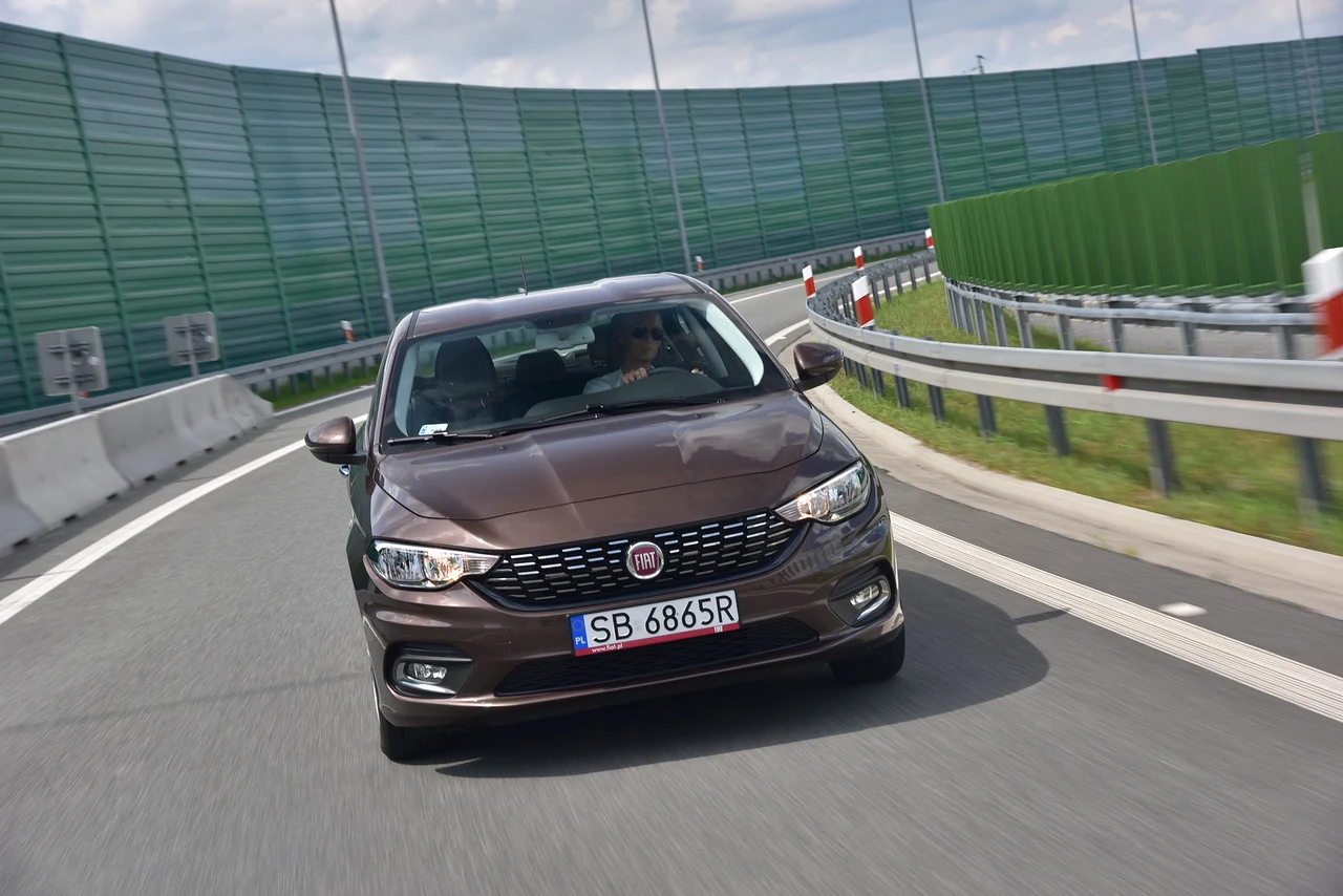 Fiat Tipo 1.6 E-Torq Lounge