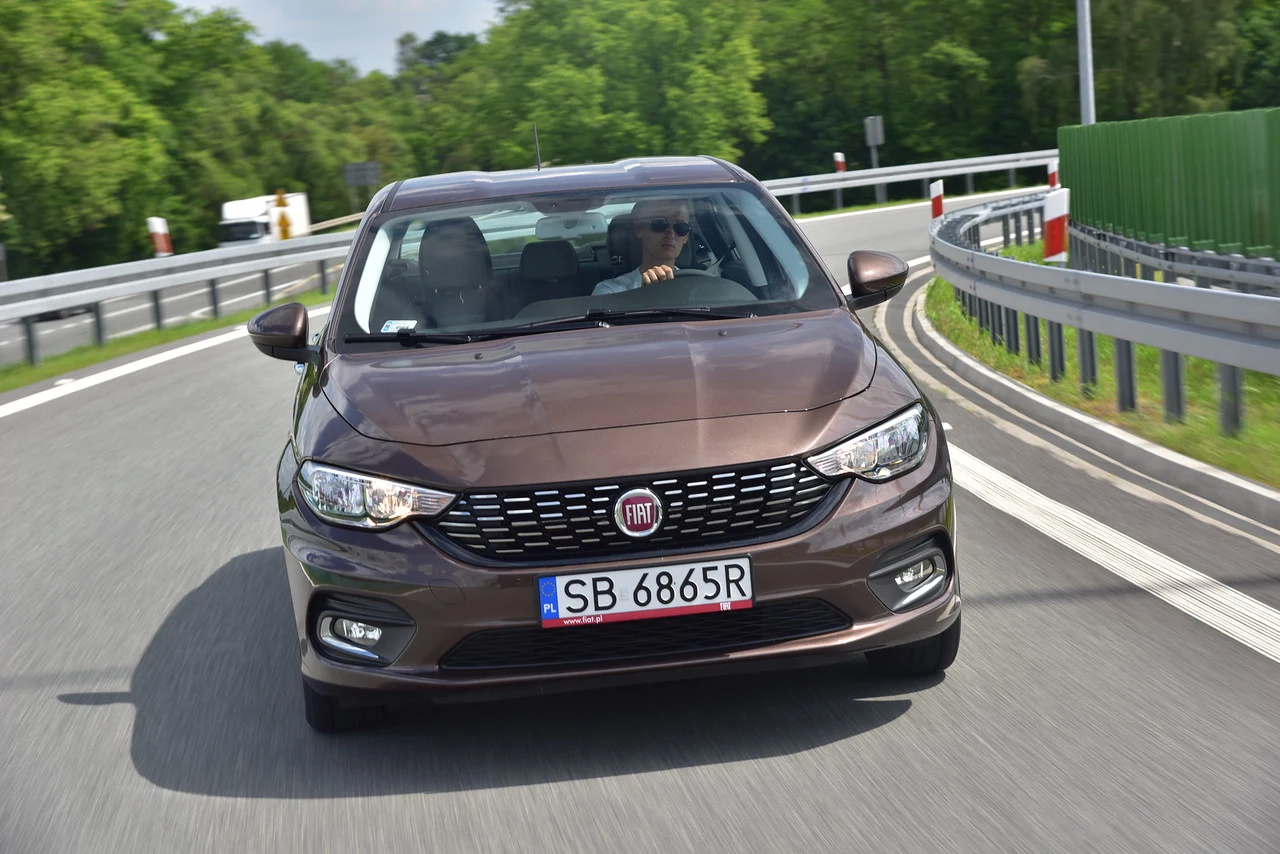 Fiat Tipo 1.6 E-Torq Lounge