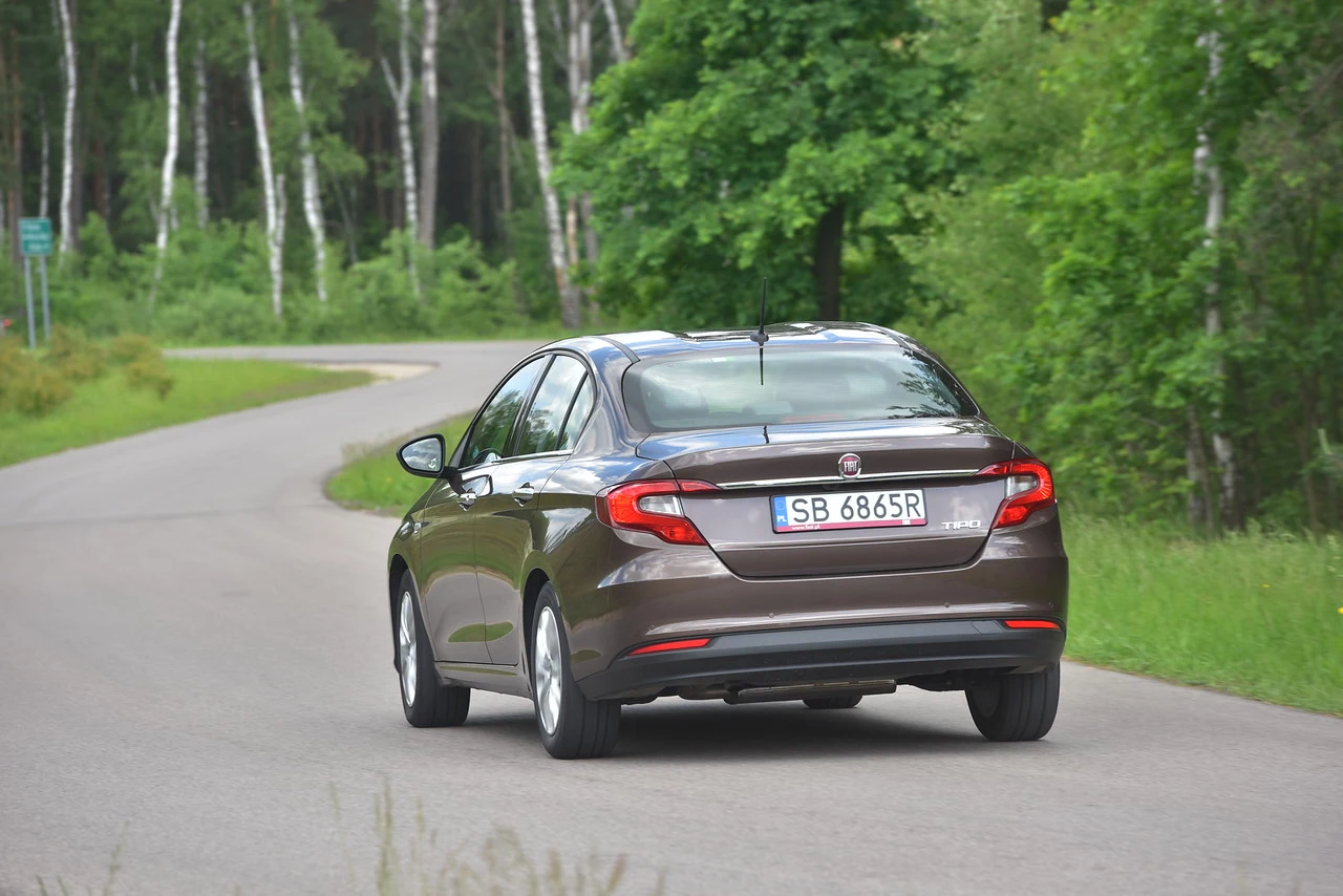 Fiat Tipo 1.6 E-Torq Lounge