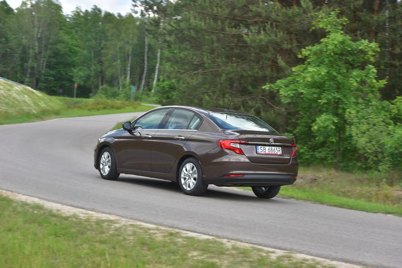 Fiat Tipo 1.6 E-Torq Lounge