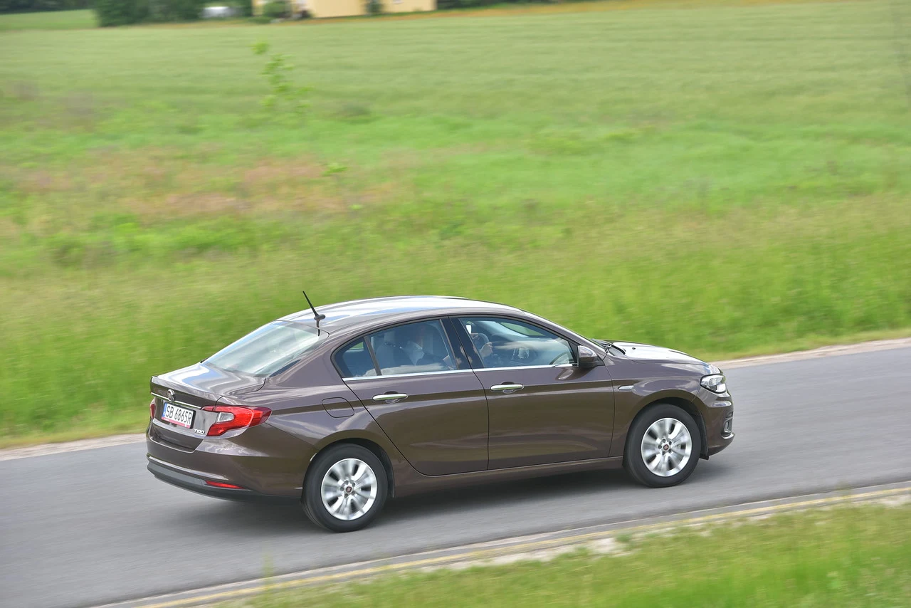 Fiat Tipo 1.6 E-Torq Lounge