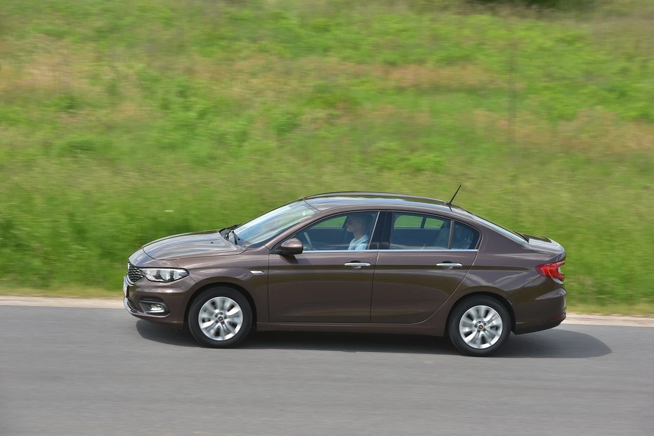 Fiat Tipo 1.6 E-Torq Lounge