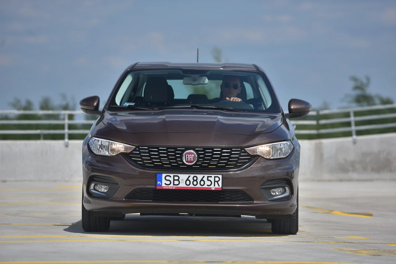 Fiat Tipo 1.6 E-Torq Lounge