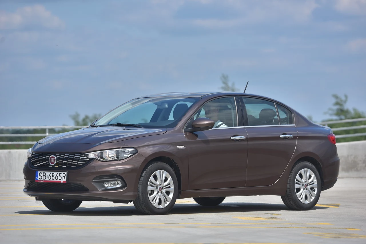 Fiat Tipo 1.6 E-Torq Lounge