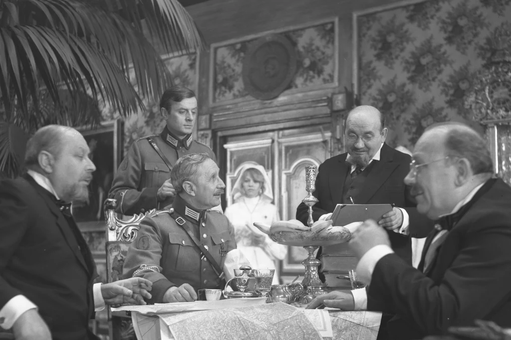 Izabella Kozłowska w filmie "Sól ziemi czarnej" Izabella Kozłowska w filmie "Sól ziemi czarnej"